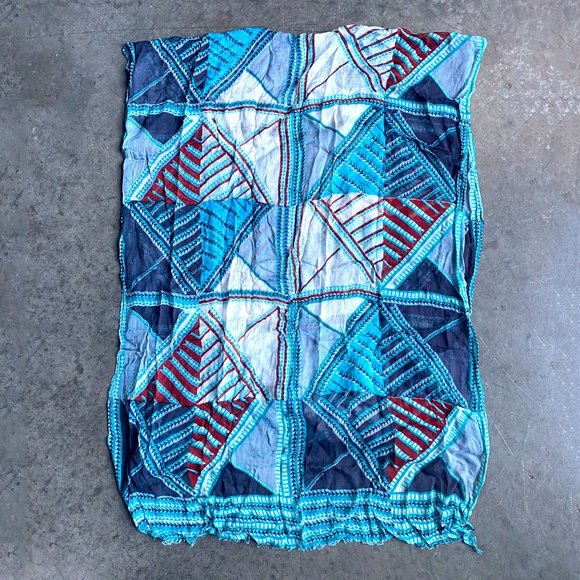 BCBGMaxAzria Geometric Print Scarf: LAST CHANCE (Donating 1/26) - Picture 3 of 3